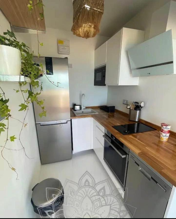 Beach Front Apartment Gibraltar Zewnętrze zdjęcie