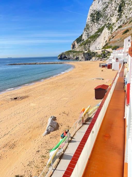 Beach Front Apartment Gibraltar Zewnętrze zdjęcie